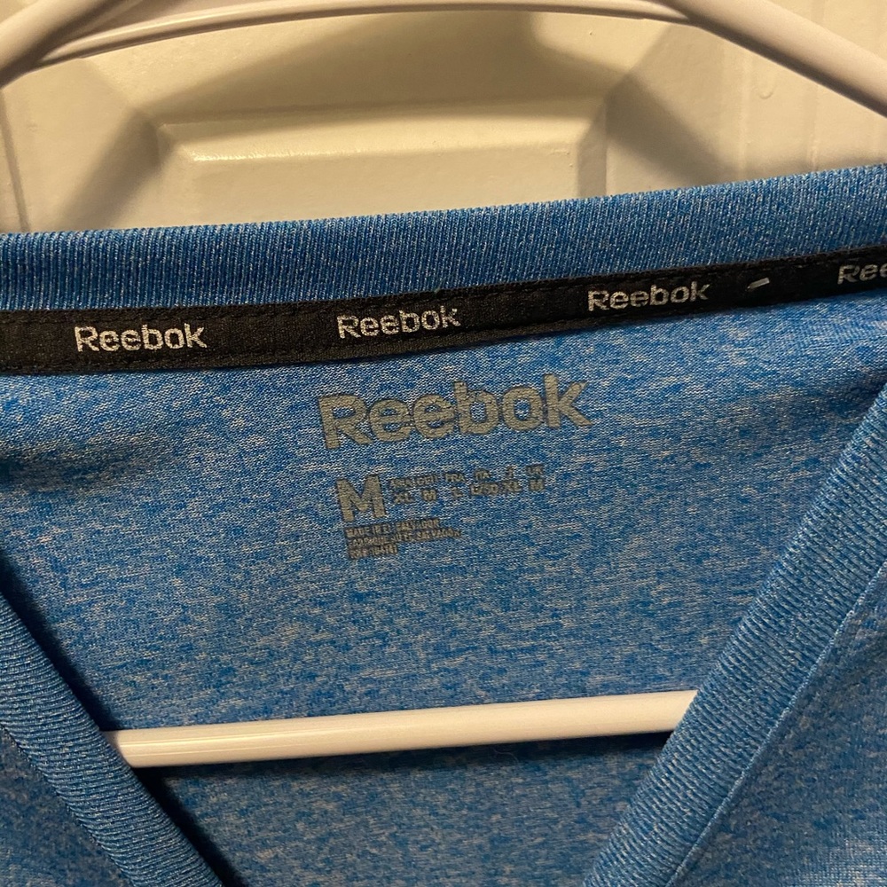Reebok t-shirt - Picture 3 of 3